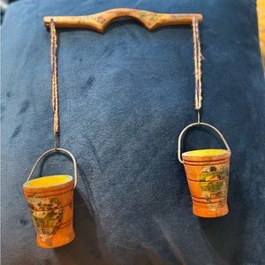 Yolk Maid Holland/German Decor